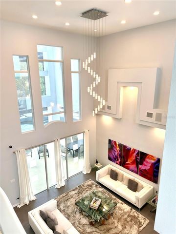 6049 LADY BET DRIVE, Orlando, FL 32819