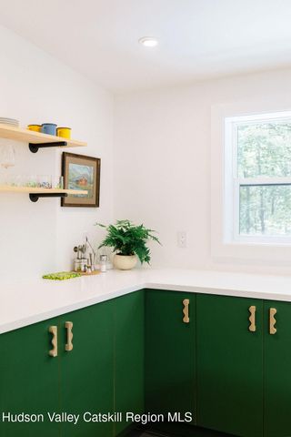 1 Van Buren Drive, Hillsdale, NY 12529