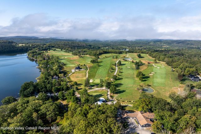 1 Van Buren Drive, Hillsdale, NY 12529