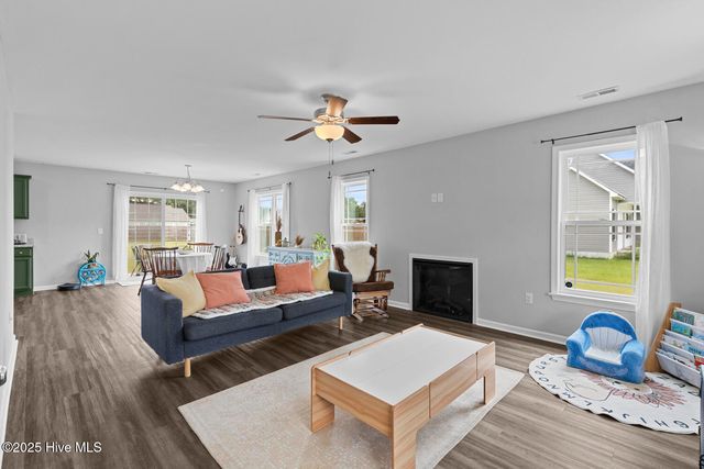 116 Scott Jenkins Road, Jacksonville, NC 28540