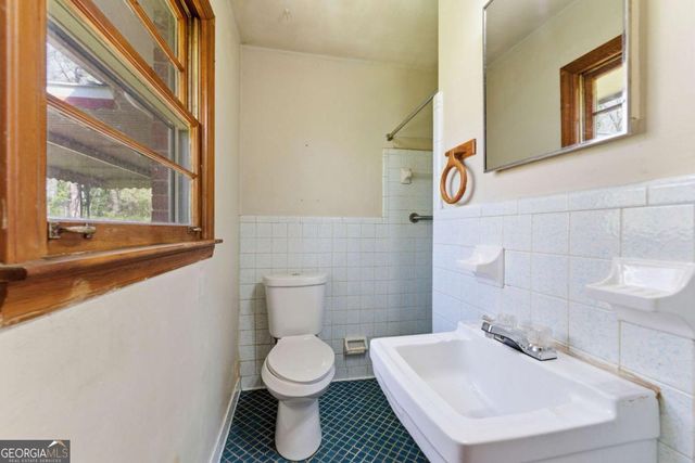 2567 Creston Way, Morrow, GA 30260