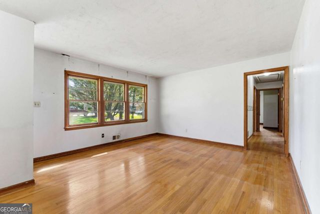 2567 Creston Way, Morrow, GA 30260