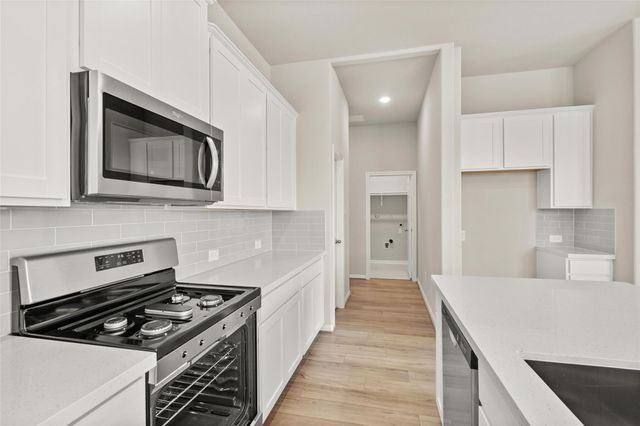 313 Redbud Ridge Drive, Brookshire, TX 77423