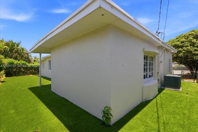 323 NW 104th Terrace, Miami, FL 33150