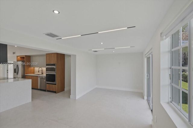 323 NW 104th Terrace, Miami, FL 33150