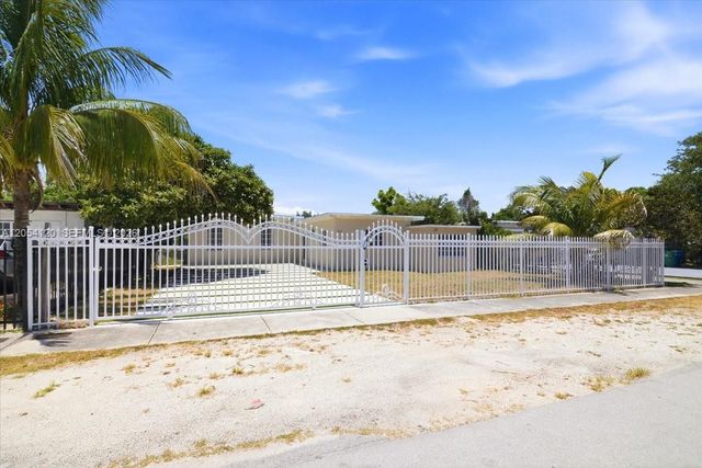 323 NW 104th Terrace, Miami, FL 33150