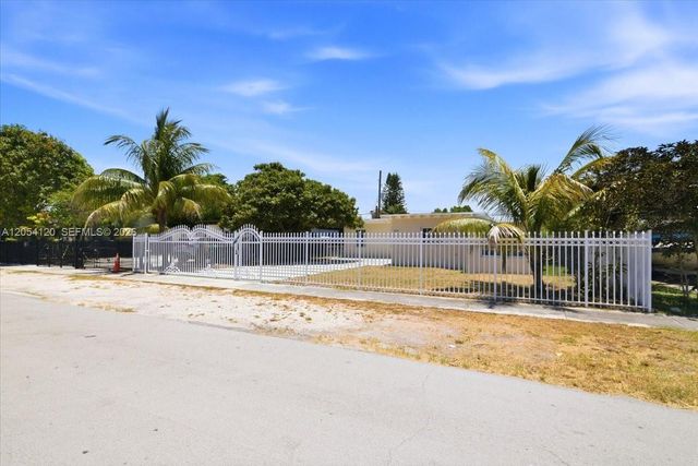 323 NW 104th Terrace, Miami, FL 33150