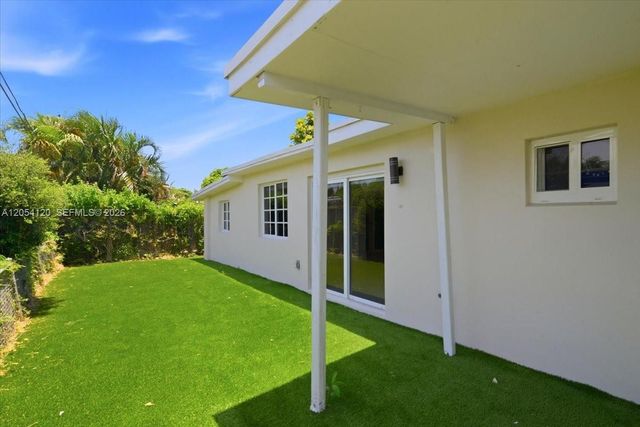 323 NW 104th Terrace, Miami, FL 33150