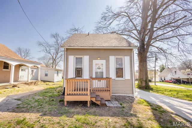506 E McKinley Street, Belleville, IL 62220