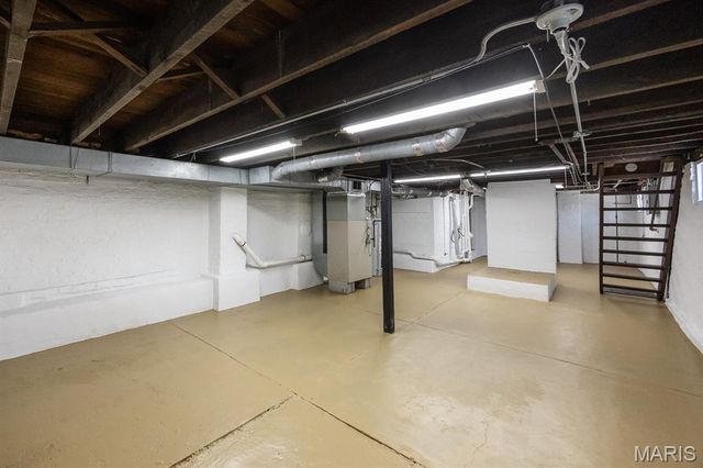 506 E McKinley Street, Belleville, IL 62220