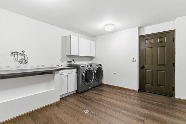 3615 Wintergreen Court, Eau Claire, WI 54701