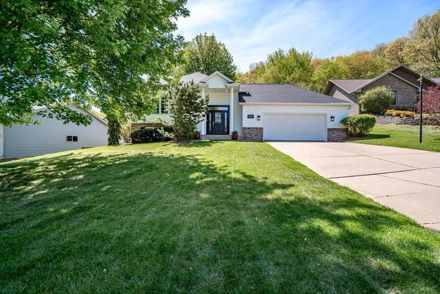 3615 Wintergreen Court, Eau Claire, WI 54701