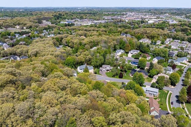 3615 Wintergreen Court, Eau Claire, WI 54701