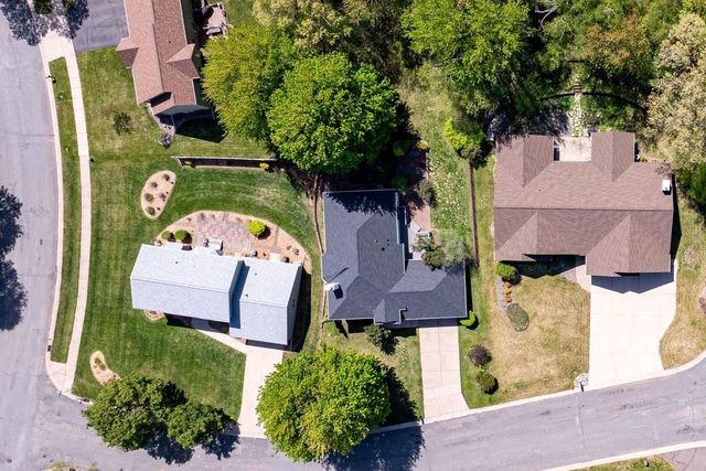 3615 Wintergreen Court, Eau Claire, WI 54701