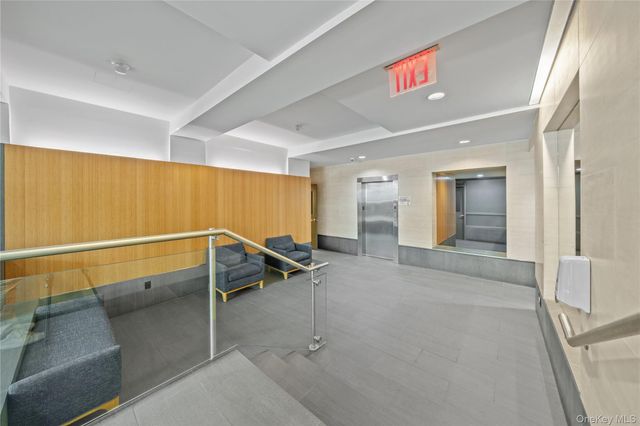 3720 Independence Avenue 5F, Bronx, NY 10463