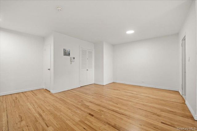 3720 Independence Avenue 5F, Bronx, NY 10463