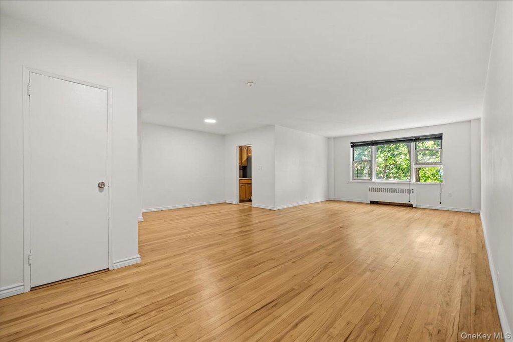 3720 Independence Avenue 5F, Bronx, NY 10463 — photo 4