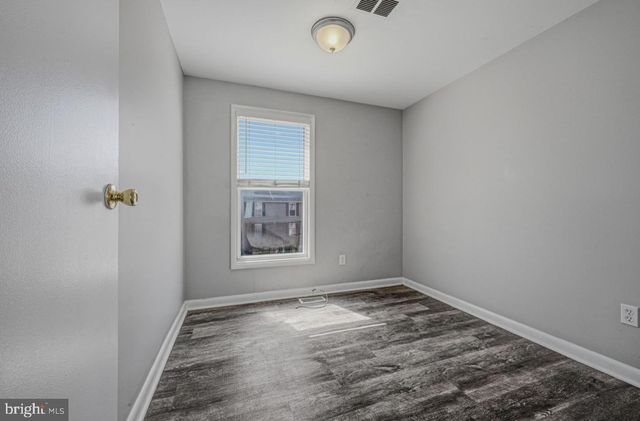 1127 E 14TH ST, Wilmington, DE 19802