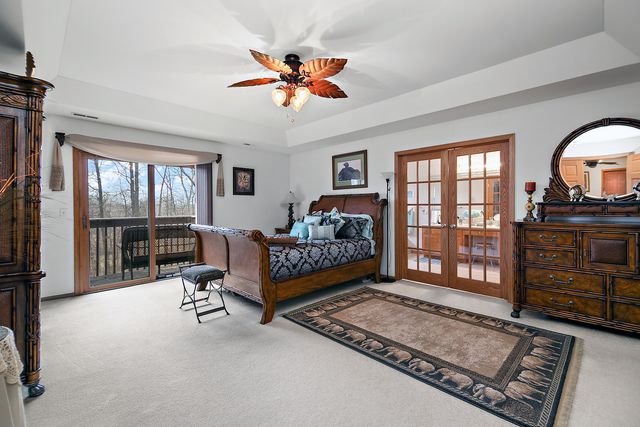 321 Royal Oak Drive, Steger, IL 60475