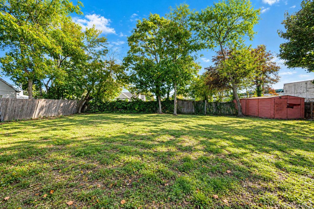 35 Funaro Court, Patchogue, NY 11772 — exterior