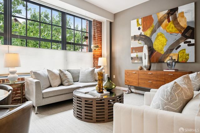 2101 Bryant Street 101, San Francisco, CA 94110