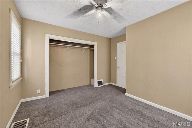 1511 Laurel Street, Highland, IL 62249