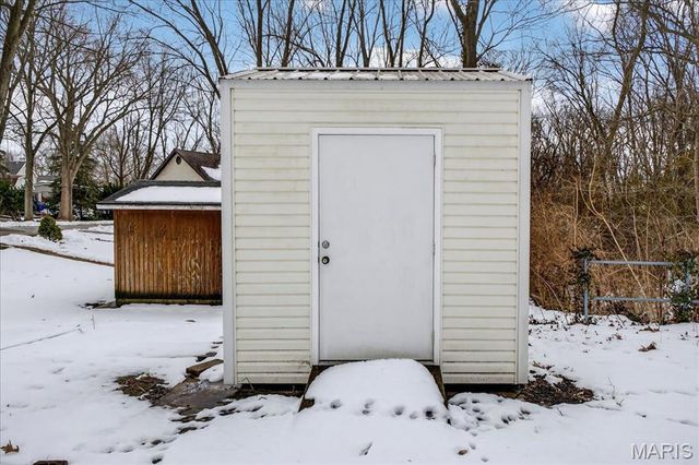 1511 Laurel Street, Highland, IL 62249