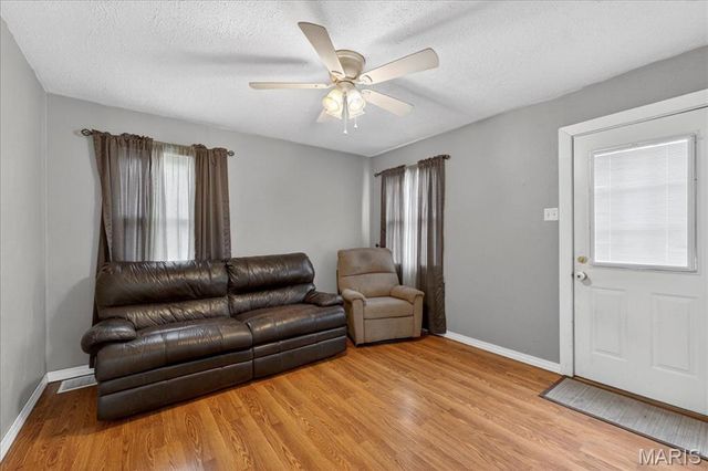 1511 Laurel Street, Highland, IL 62249