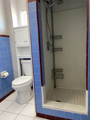 147 Riberia St D, St Augustine, FL 32084