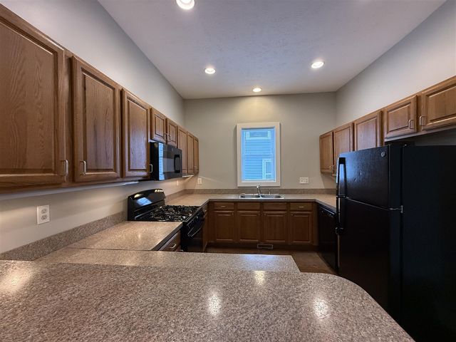 710 Logan Street, Grand Rapids, MI 49503