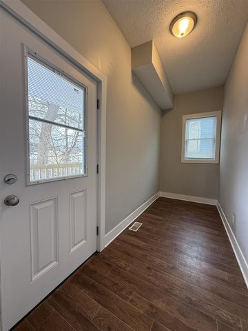 710 Logan Street, Grand Rapids, MI 49503