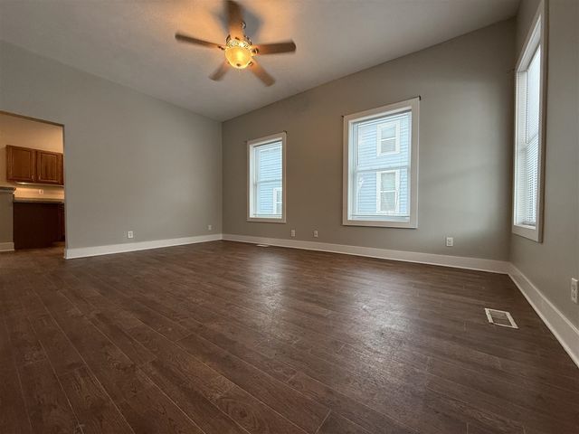 710 Logan Street, Grand Rapids, MI 49503