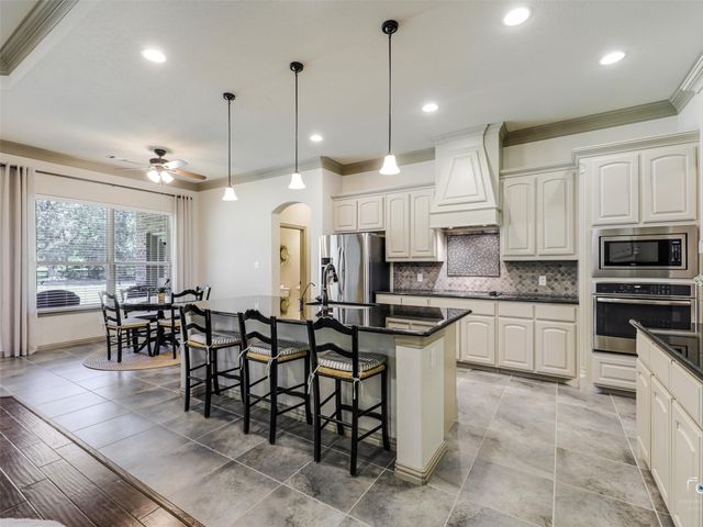 101 Sandlin Court, Springtown, TX 76082