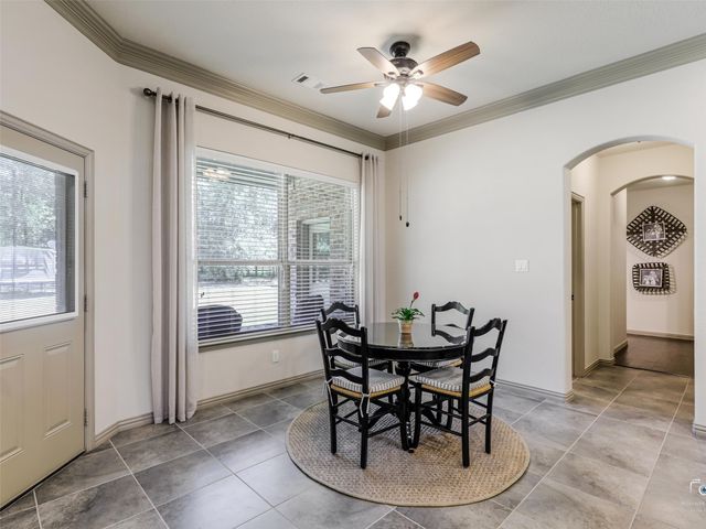 101 Sandlin Court, Springtown, TX 76082