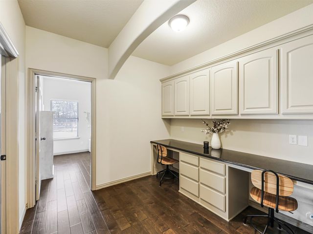 101 Sandlin Court, Springtown, TX 76082