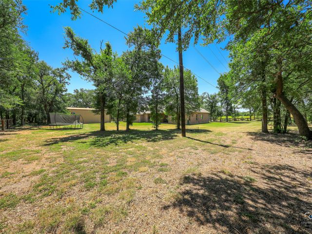 101 Sandlin Court, Springtown, TX 76082