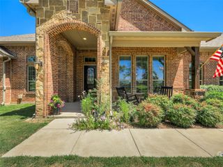 101 Sandlin Court, Springtown, TX 76082