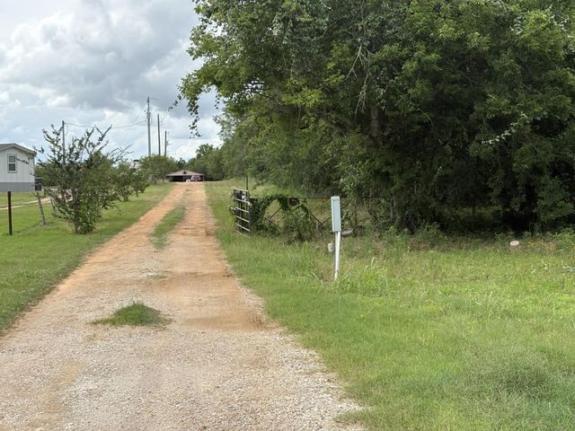 2990 S 304 Highway, Rosanky, TX 78953