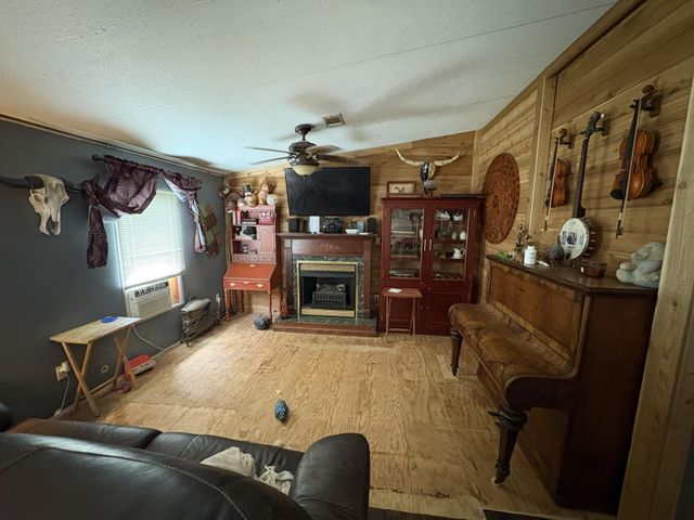 2990 S 304 Highway, Rosanky, TX 78953