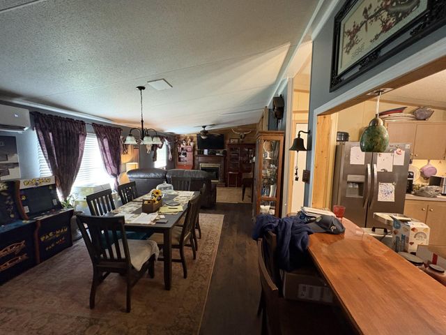 2990 S 304 Highway, Rosanky, TX 78953