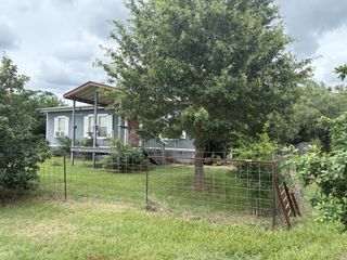 2990 S 304 Highway, Rosanky, TX 78953