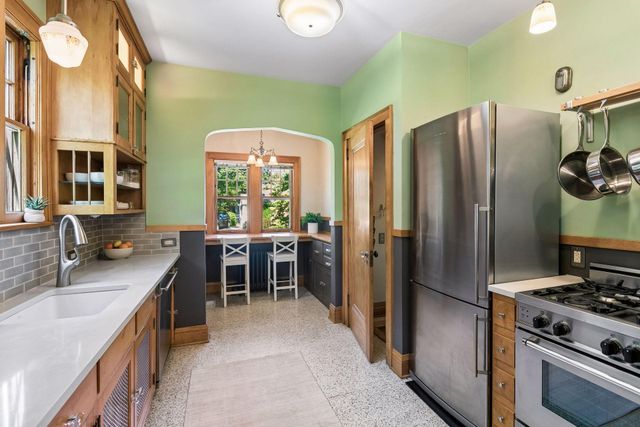 4227 Washburn Avenue N, Minneapolis, MN 55412
