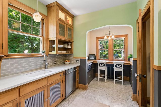 4227 Washburn Avenue N, Minneapolis, MN 55412