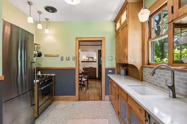 4227 Washburn Avenue N, Minneapolis, MN 55412