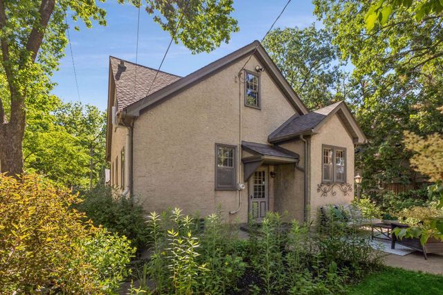 4227 Washburn Avenue N, Minneapolis, MN 55412