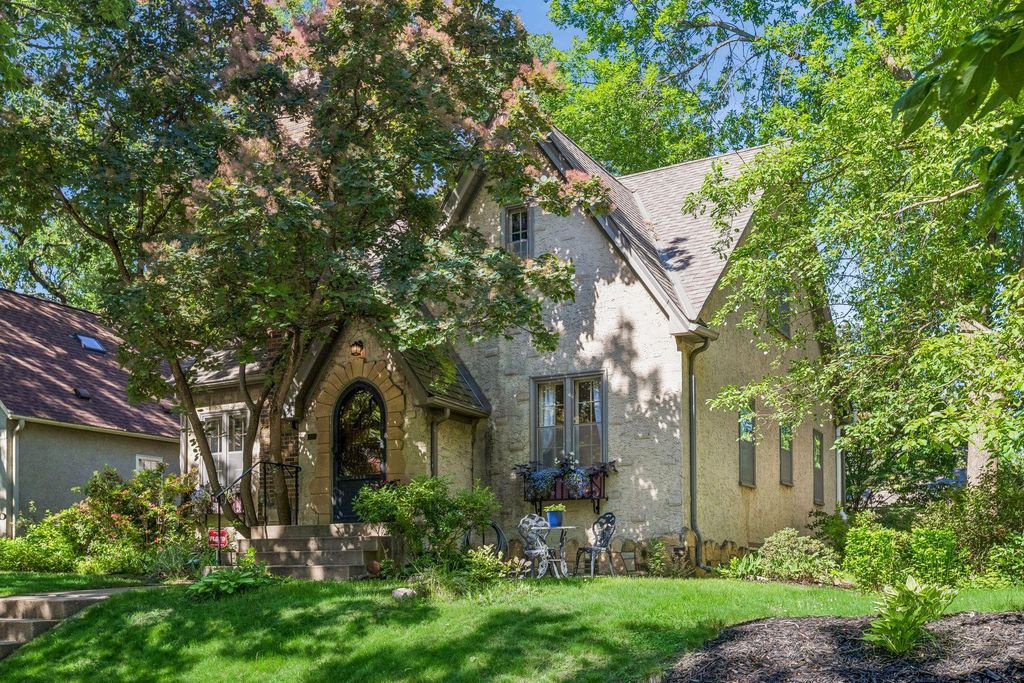 4227 Washburn Avenue N, Minneapolis, MN 55412