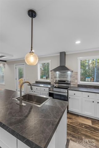 209 Walnut Branch Road, Weaverville, NC 28787