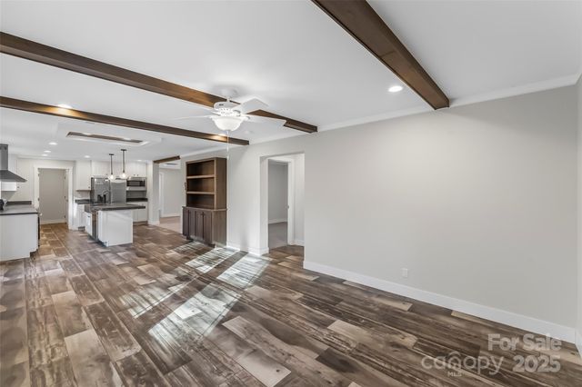 209 Walnut Branch Road, Weaverville, NC 28787