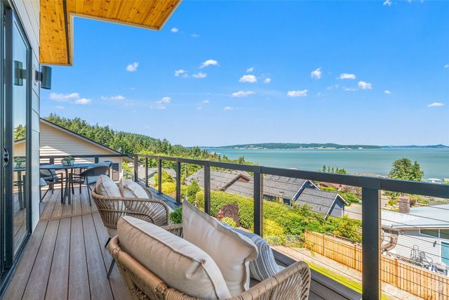 47 Conley Drive, Camano Island, WA 98282