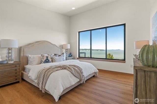 47 Conley Drive, Camano Island, WA 98282